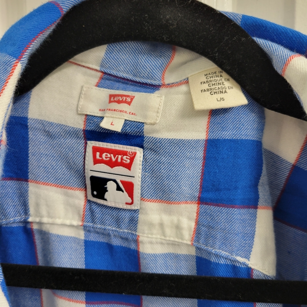 Levis Button Down - image 3